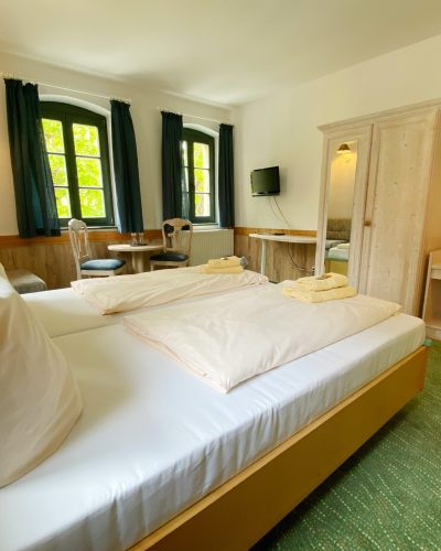 Burgblick_Doppelzimmer_03